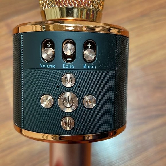 BONAOK Bluetooth Wireless Karaoke Microphone with LED Lights,4-in-1 Portable - Picture 4 of 7